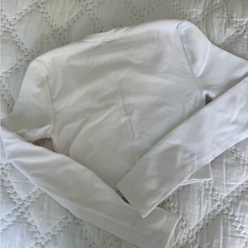 TNA Ivory Ribbed Button-Up Top - Picture 5 of 5